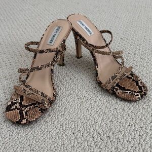 Steve Madden Faux Snakeskin Print Sandals